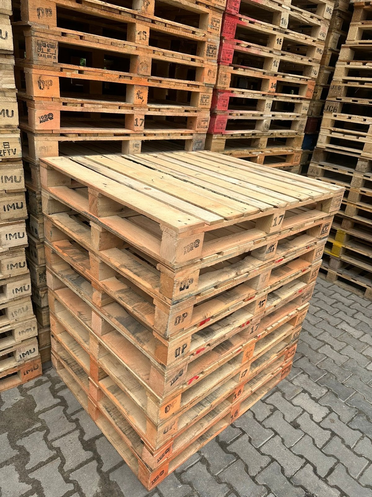 Blokpallets 100x120, Ophalen of Verzenden, Zo goed als nieuw, Balk, Overige houtsoorten