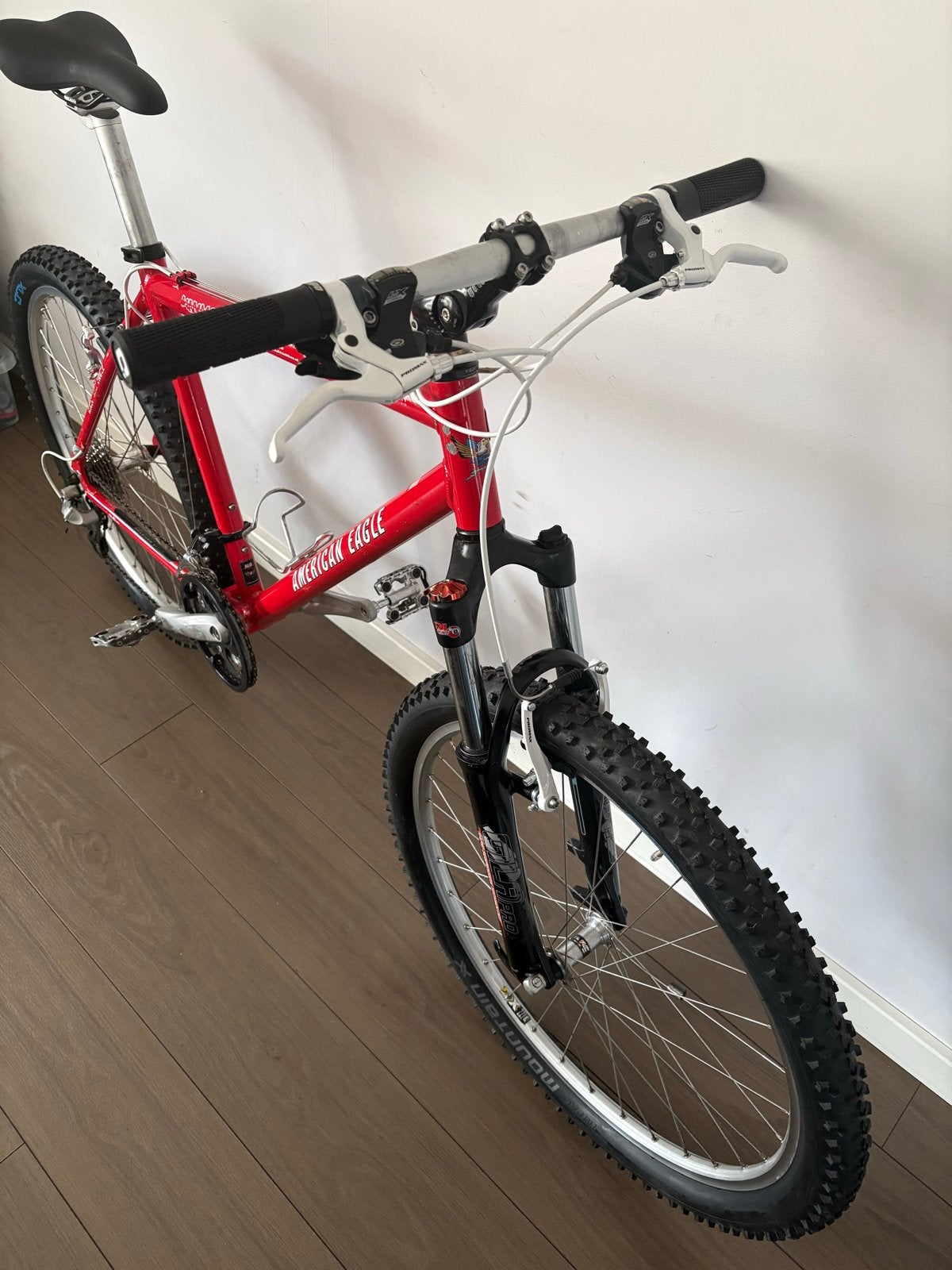 26 inch Mountainbike, Hardtail, Velgrem, 49 tot 53 cm, Zo goed als nieuw