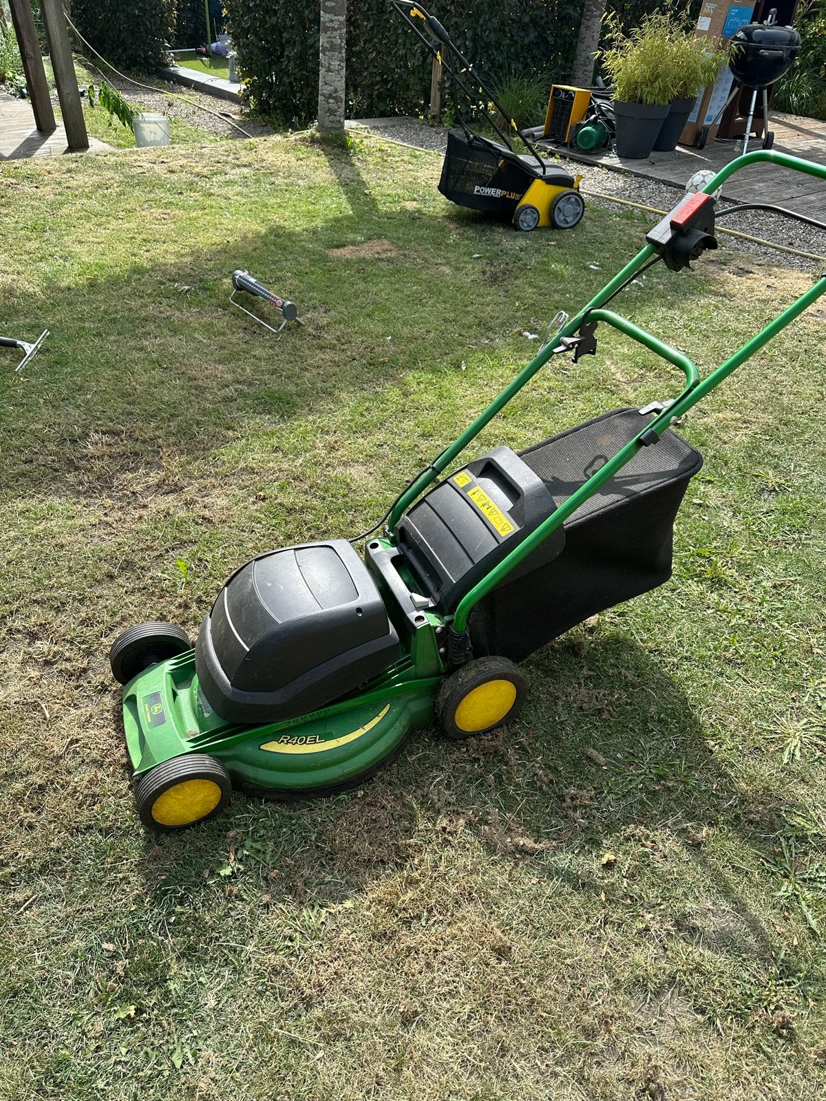 John Deere R40EL Elektrische Grasmaaier, Ophalen, Cirkelmaaier, Gebruikt, Elektrische grasmaaier