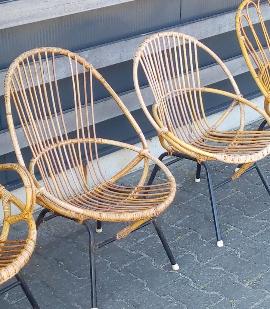 2 rotan stoeltjes jaren '50/'60, Ophalen