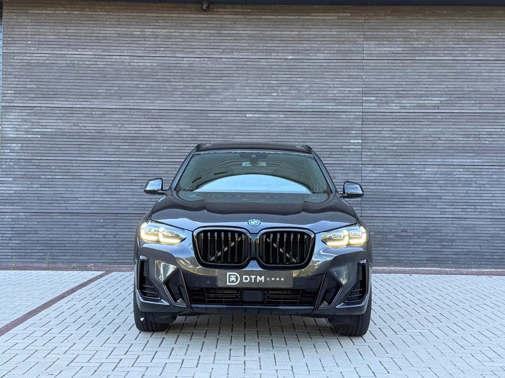 BMW X3 xDrive30e M Sport Pro 300pk PHEV SOH 99% Trekhaak| Pa, Auto's, BMW, Gebruikt, Euro 6, Vierwielaandrijving, Lichtsensor