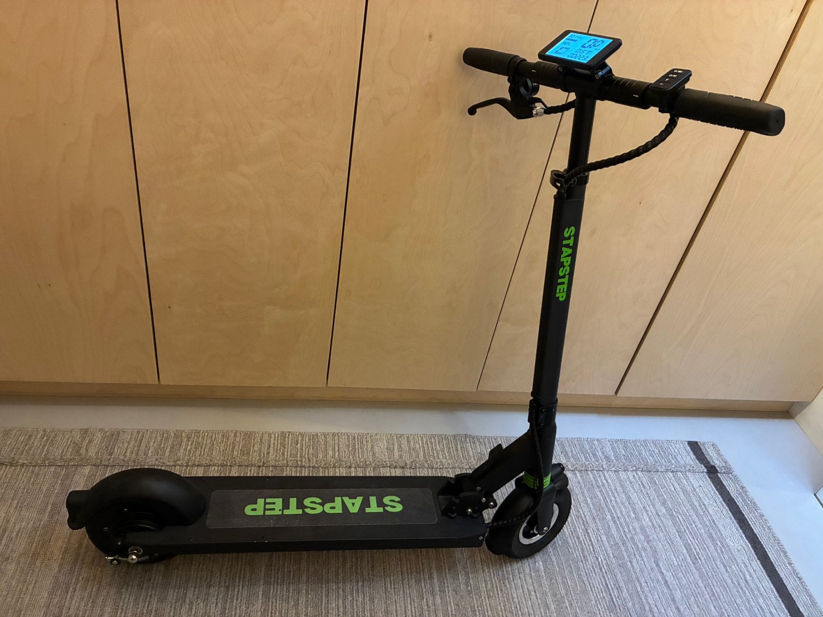 StapStep Lite+ elektrische step – slechts 22 km –, Ophalen, Zo goed als nieuw, Elektrische step (E-scooter)