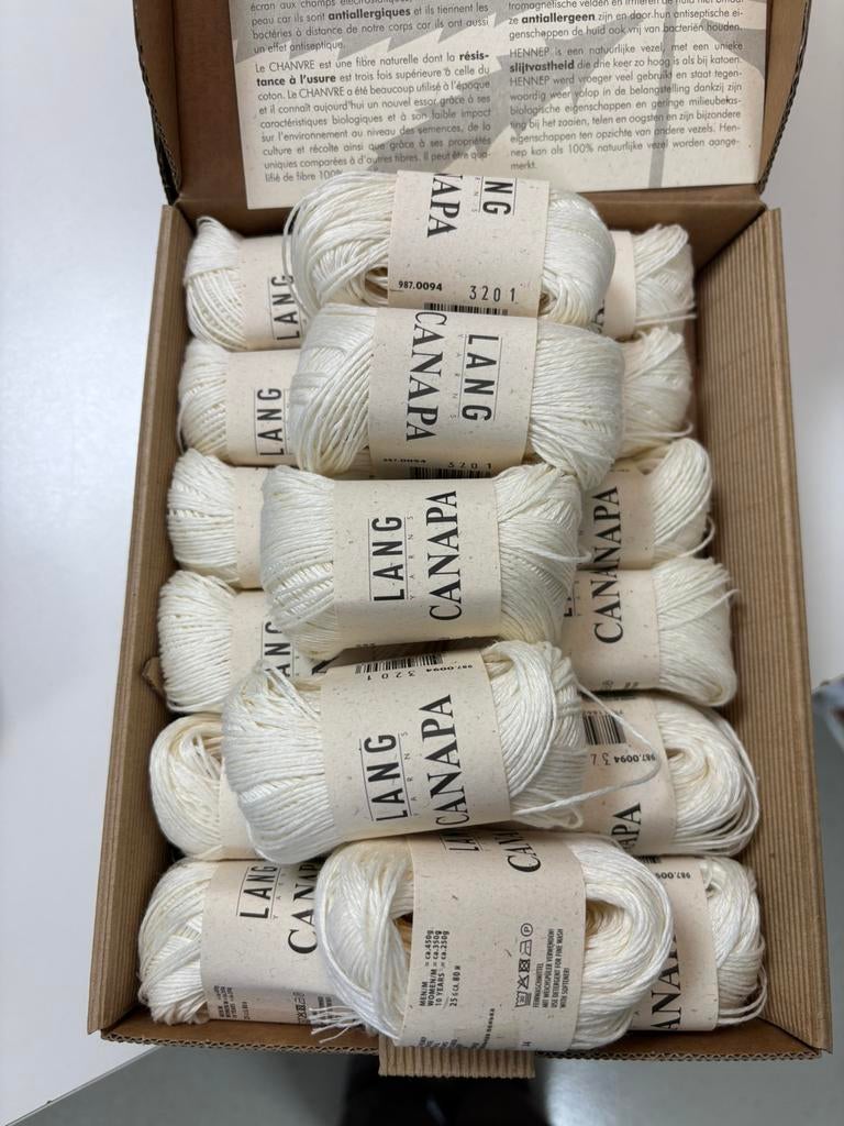 Lang Yarns Canape strengen in 2 kleuren, Zwitserland, Breien of Haken, Nieuw, Ophalen of Verzenden