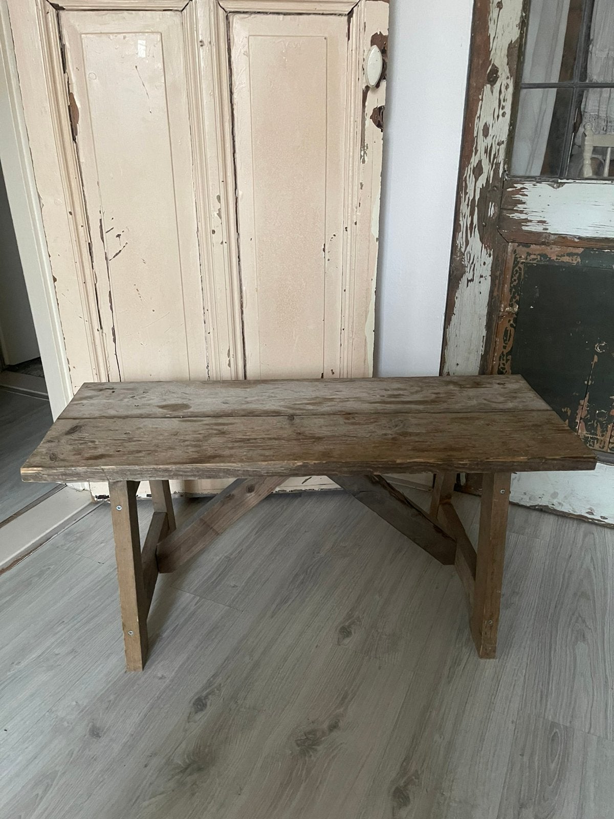 Steigerhouten bankje, Ophalen
