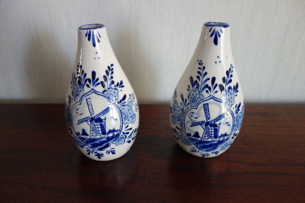 2 porseleinen vazen afb. molen, Antiek en Kunst, Ophalen of Verzenden