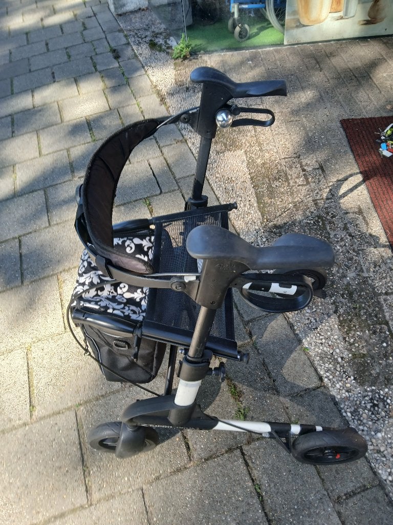 ROLLATOR, Diversen, Ophalen of Verzenden, Lichtgewicht, Gebruikt