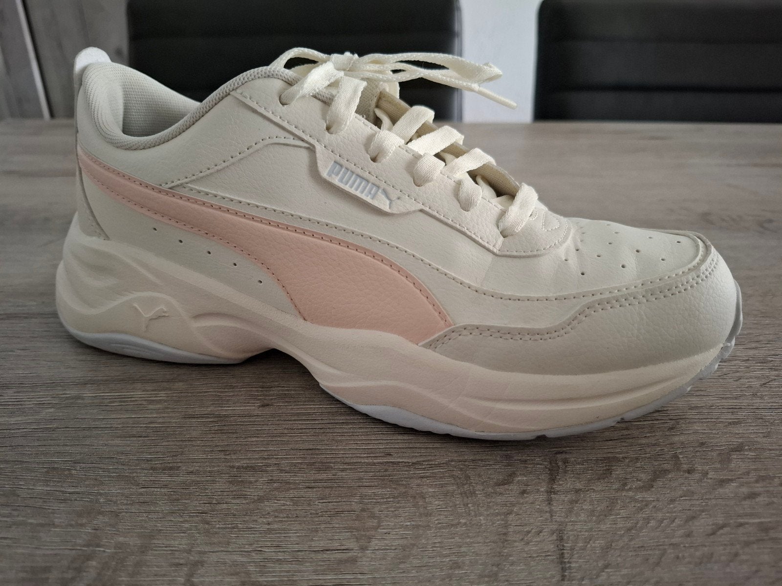 Puma sneakers "Cilia" (maat 39), Puma, Beige, Ophalen of Verzenden, Sneakers of Gympen