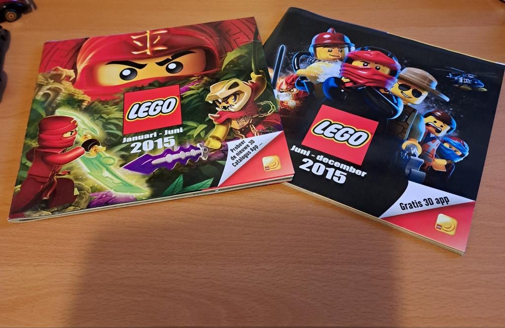 Lego catalogi 2015 (Jan-Jun & Jun-Dec), Gebruikt, Lego, Overige typen, Ophalen of Verzenden