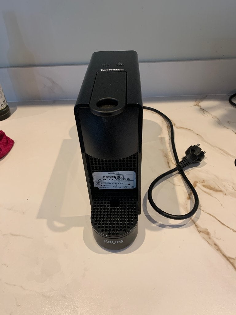 Nespresso koffieapparaat, Witgoed en Apparatuur, Gebruikt, Koffiemachine, Ophalen of Verzenden, 4 tot 10 kopjes