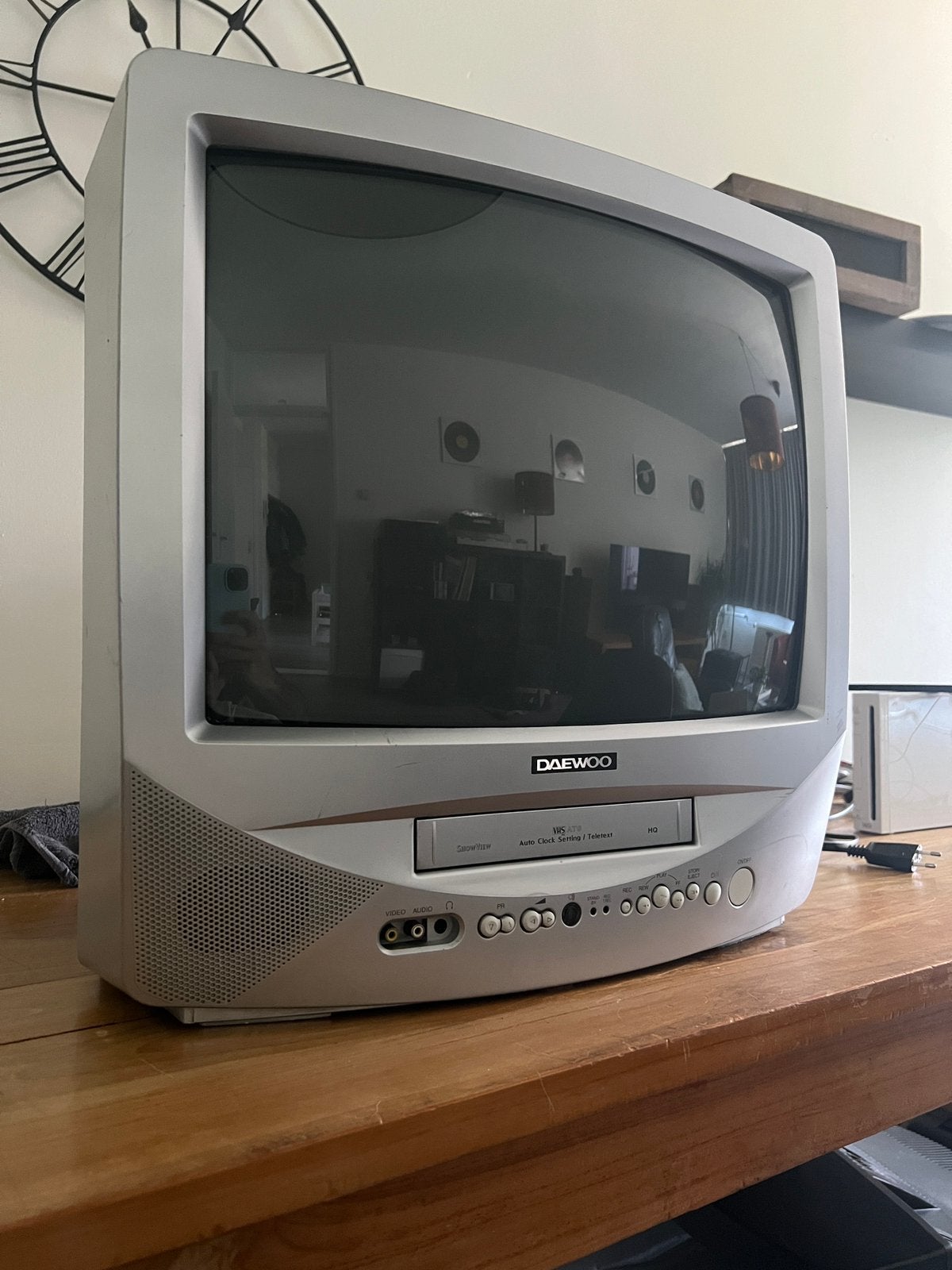 Daewoo 20 inch beeldbuis met VHS-speler, Ophalen, Gebruikt, Philips