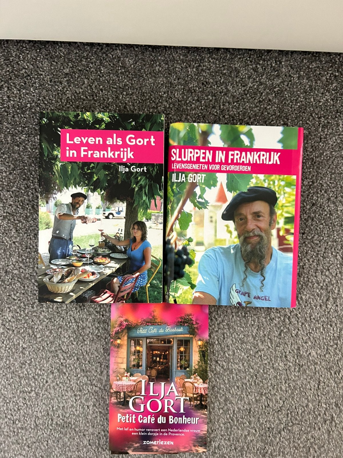 ILja Gort 3 stuks, Ophalen of Verzenden, Zo goed als nieuw