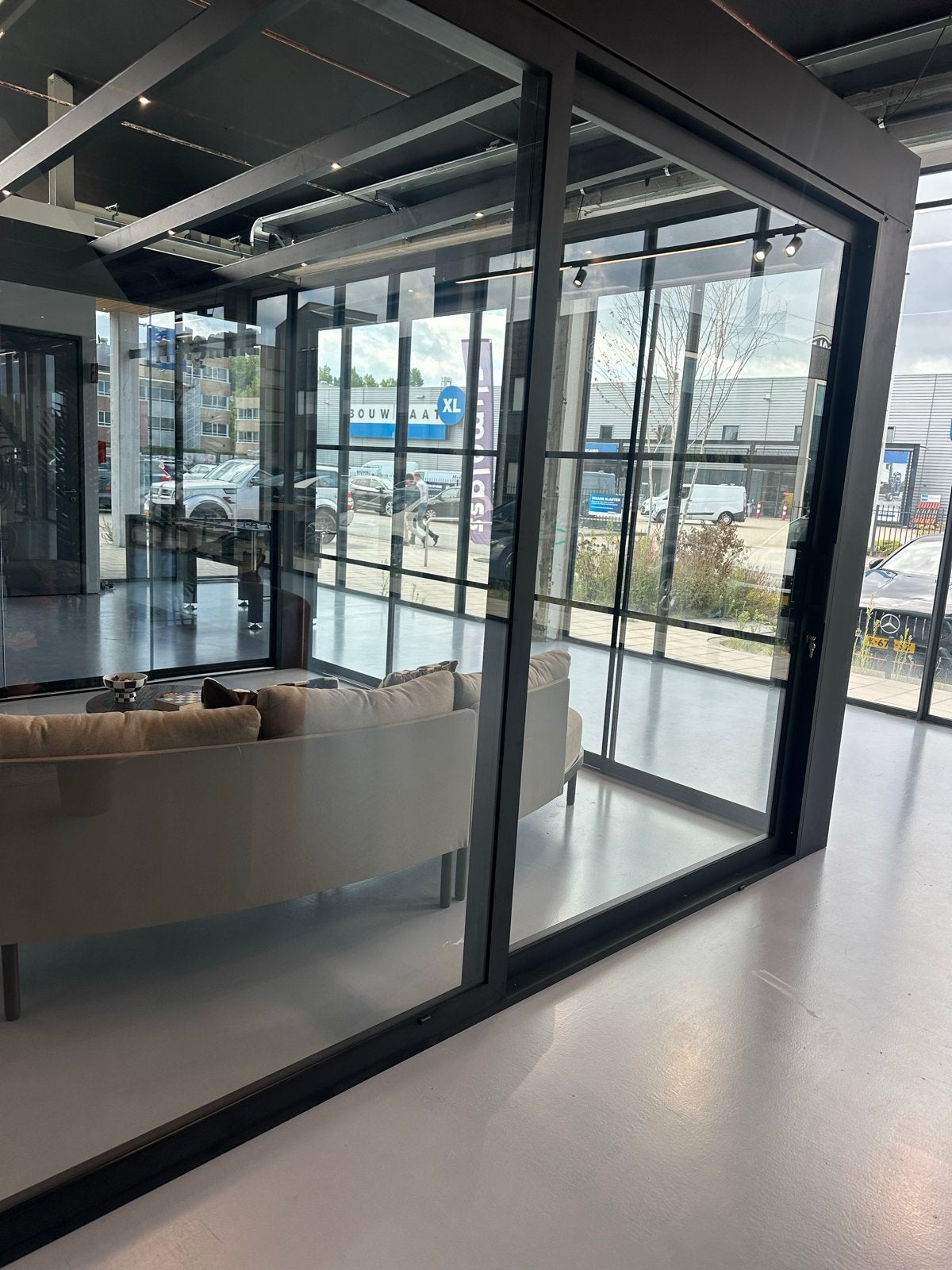 Showroom aluminium veranda met schuifpuien en wand, Doe-het-zelf en Verbouw, Glas en Ramen, Ophalen, Gevelraam of Ruit, 160 cm of meer