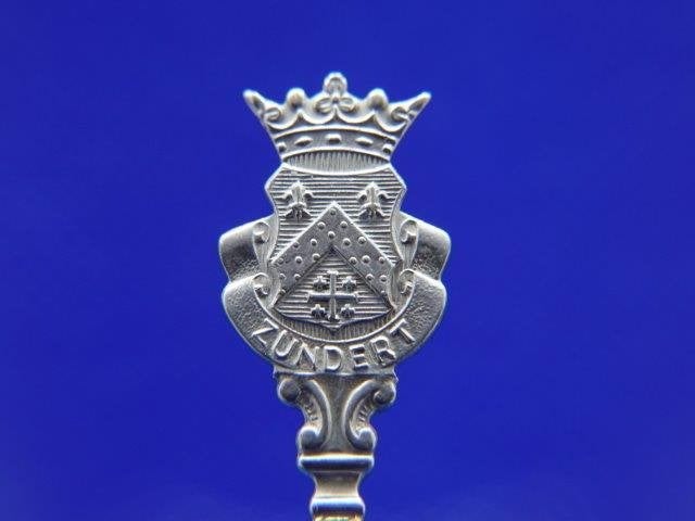 Lepeltje: Zundert, Verzenden