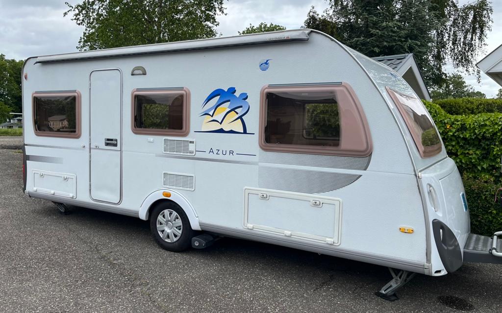 Knaus Sudwind Azur 500 EU uit 2006 met mover en airco, Caravans en Kamperen, Caravans, 2 aparte bedden, Rondzit, 7 tot 8 meter