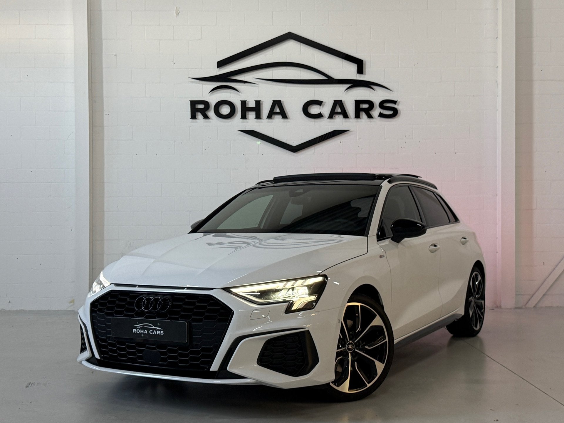 Audi A3 35 TFSI S-Line*Pano*Sonos*Camera*Matrix, 1295 kg, 4 cilinders, 150 pk, Alcantara