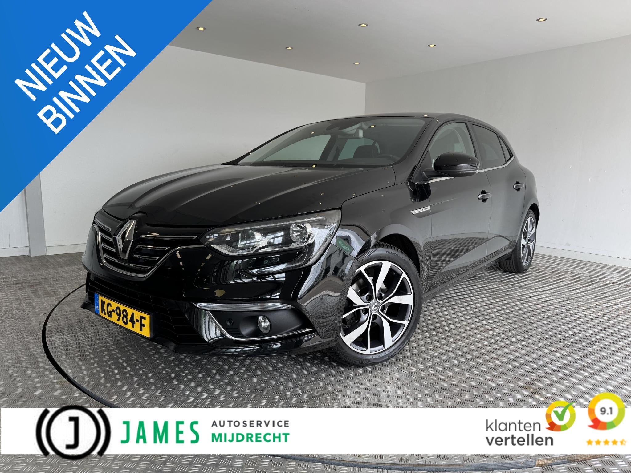 Renault Mégane 1.2 TCe 130pk Bose Trekhaak, Voorwielaandrijving, Gebruikt, Euro 6, Zwart