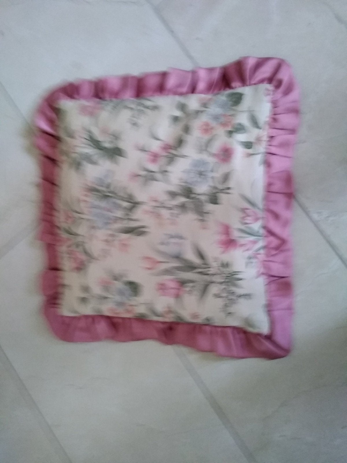 2 sierkussens.incl kussens., Ophalen, Zo goed als nieuw, Maat 46/48 (XL) of groter, Sjaal