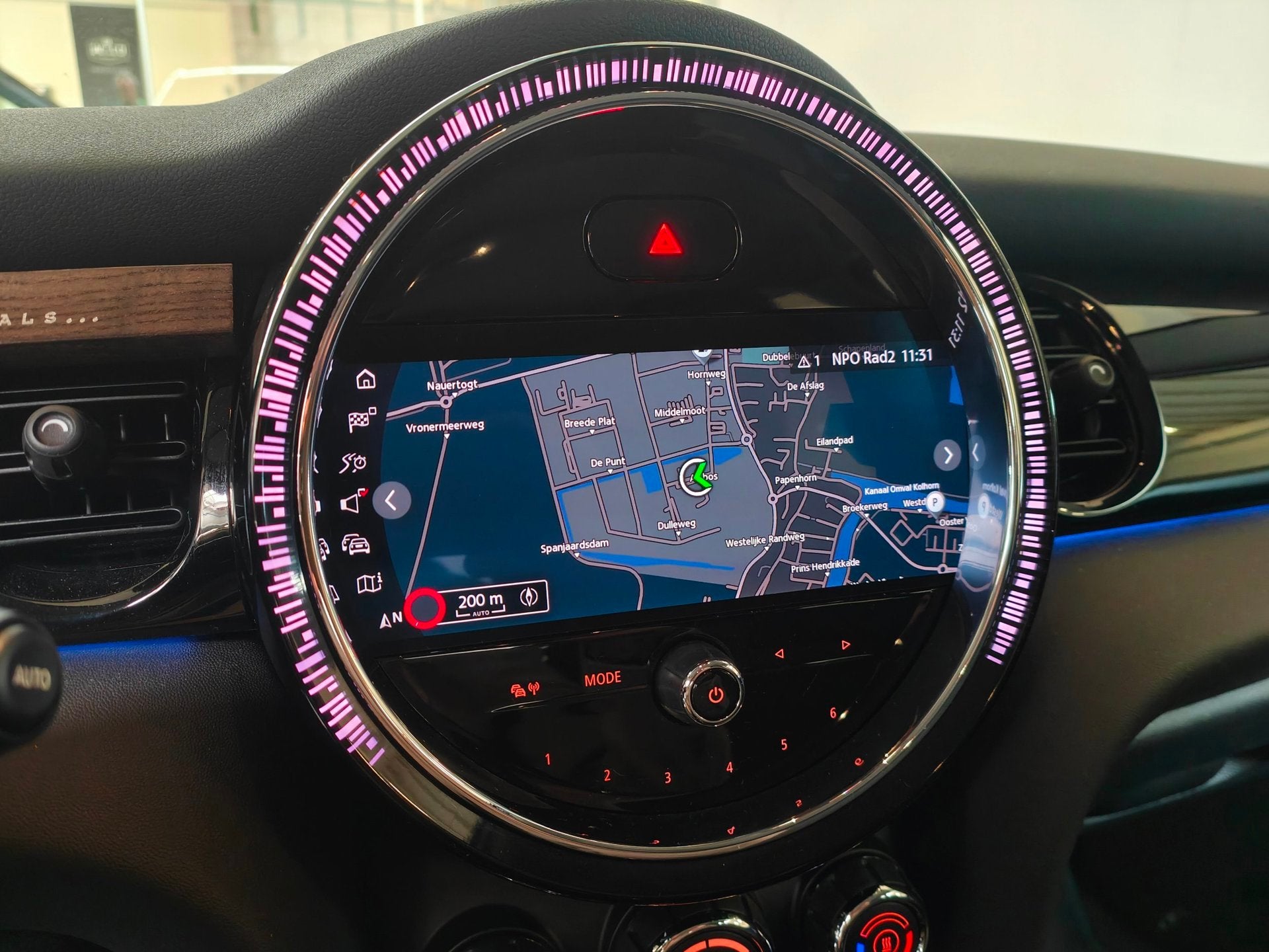 Mini One 1.5 Business Edition NAVI CARPLAY SPORTSTOELEN, Voorwielaandrijving, Gebruikt, Leder en Stof, Handgeschakeld