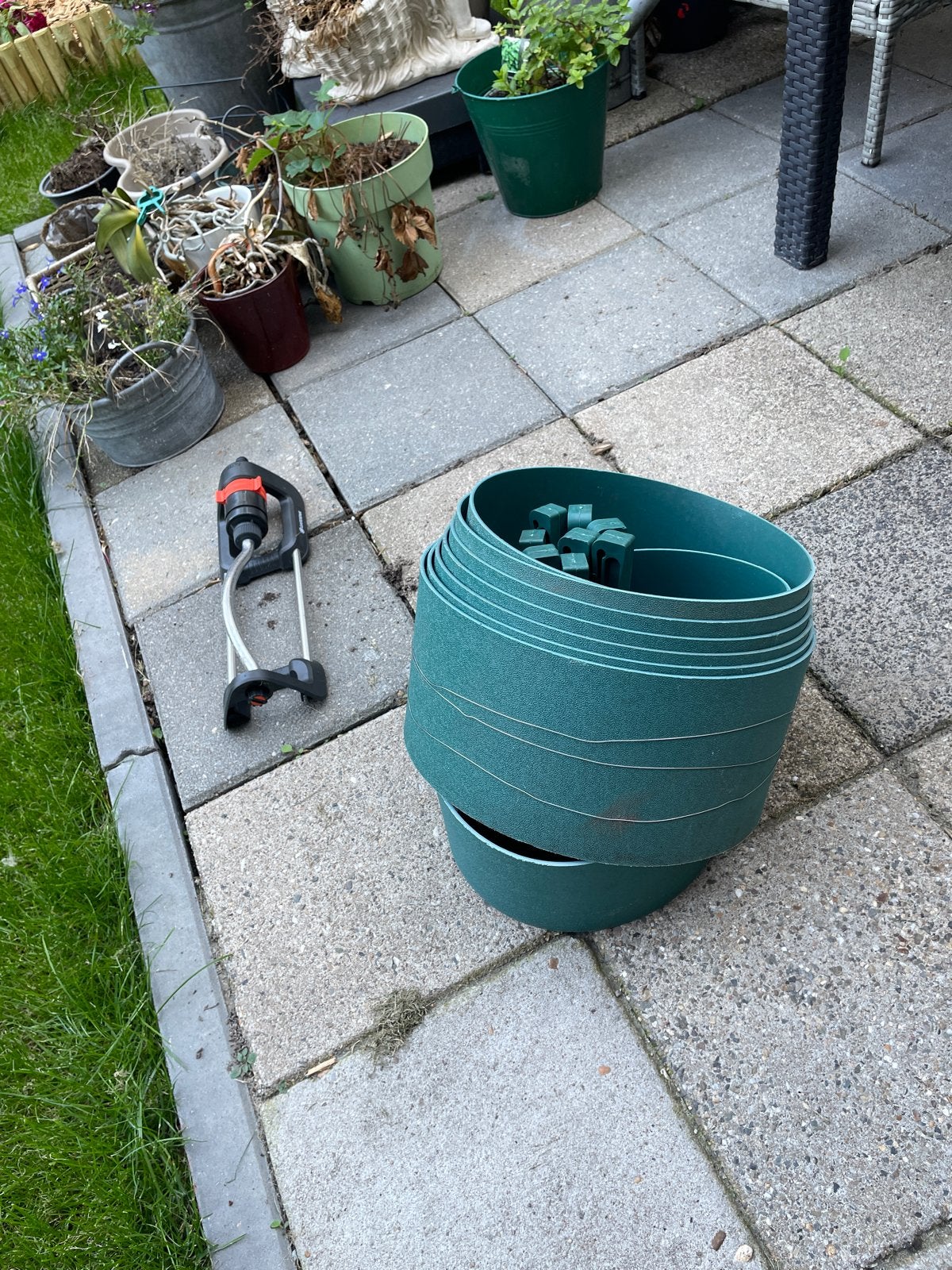 Groene borderrand 10 mtr met steunen planten / bloembakrand, Tuin en Terras, Kunststof, Gebruikt, Minder dan 30 cm, 100 cm of meer