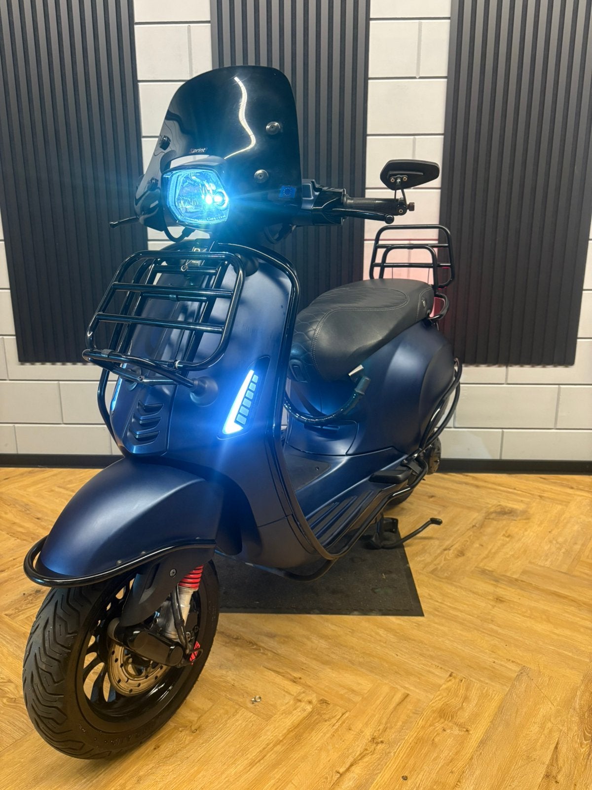 VESPA SPRINT 4T 3V BROM 2018 FULL OPTION MAT OPACO BLAUW, Maximaal 45 km/u, Ophalen of Verzenden, Zo goed als nieuw, Benzine