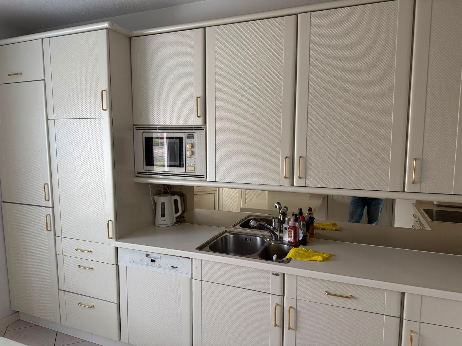 Complete hoekkeuken met inbouwapparatuur, Gebruikt, Hoekkeuken, Ophalen of Verzenden, Kunststof