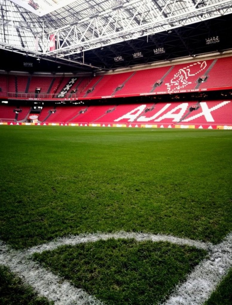 **AJAX TICKETS \| BETROUWBAAR & PROFESSIONEEL**, Losse kaart, Drie personen of meer, Oktober