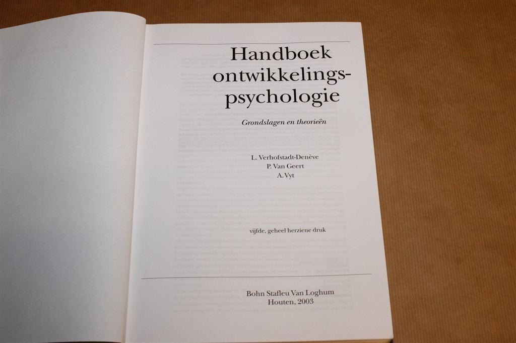 Handboek Ontwikkelingspsychologie — Theorie en Praktijk, Ophalen of Verzenden, Gelezen, Ontwikkelingspsychologie