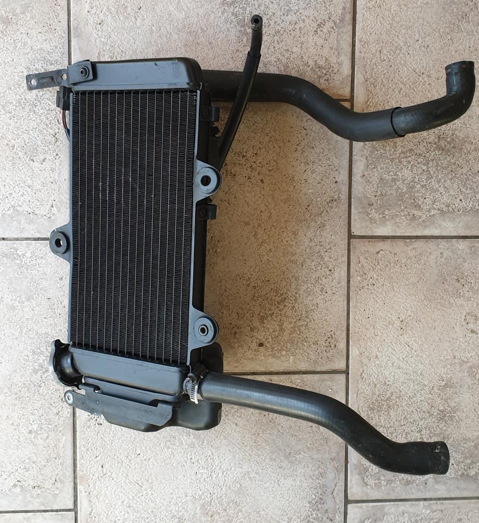 Yamaha xt660 xtx660 xt 660 xt 660 2004/2012 koeler radiateur, Ophalen of Verzenden