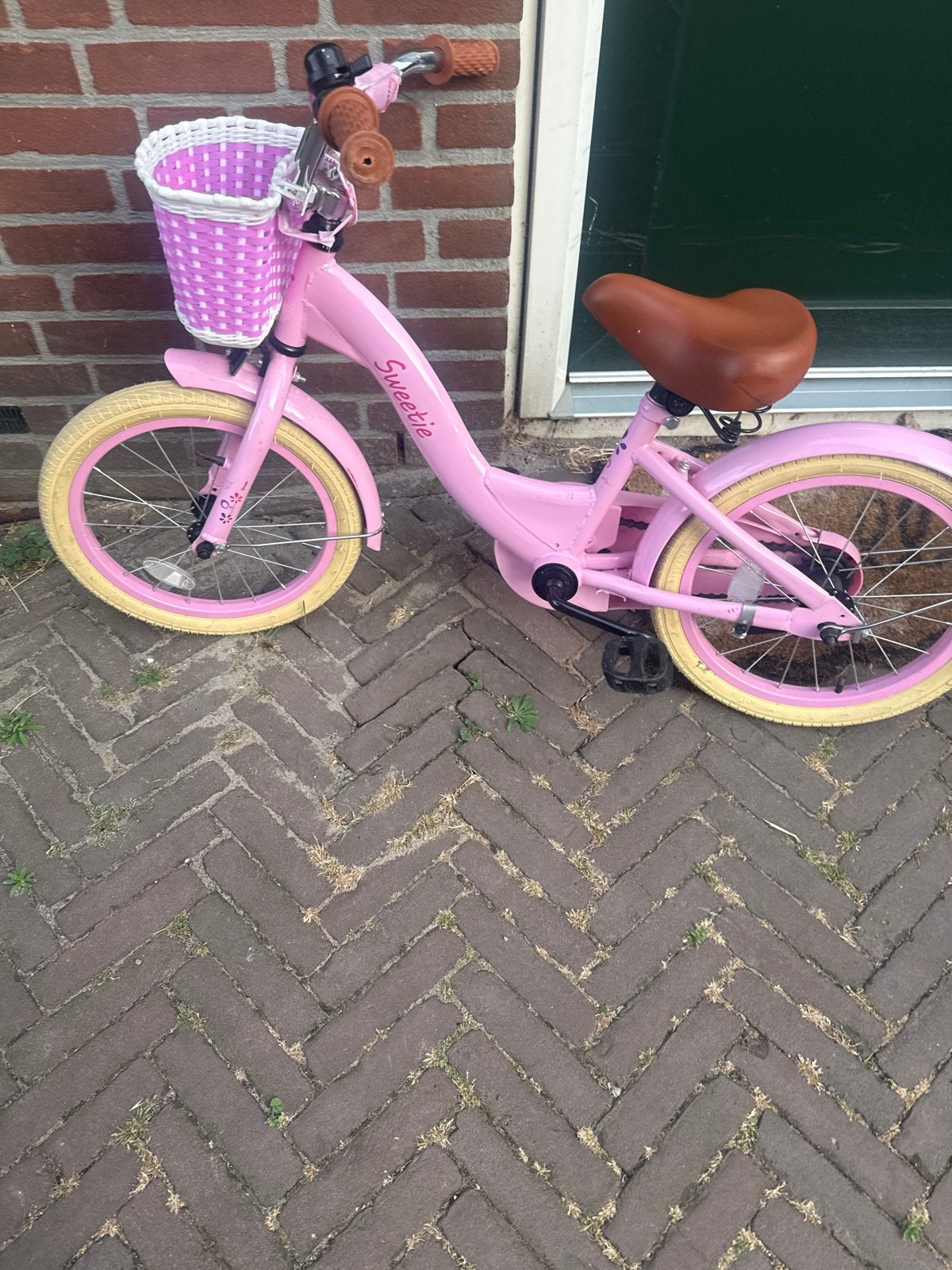Roze kinderfiets 16 inch zonder zijwieltjes, Ophalen, Terugtraprem, Zijwieltjes, 16 tot 20 inch