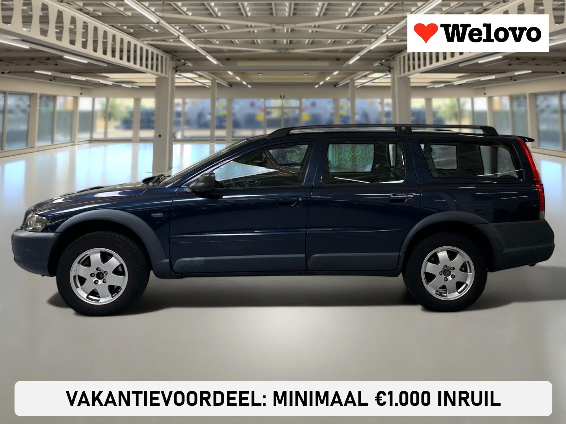 Volvo XC70 2.5 T Geartronic Comfort Line 3e bankje, trekhaak, Auto's, Volvo, Automaat, Blauw, XC70, 2521 cc