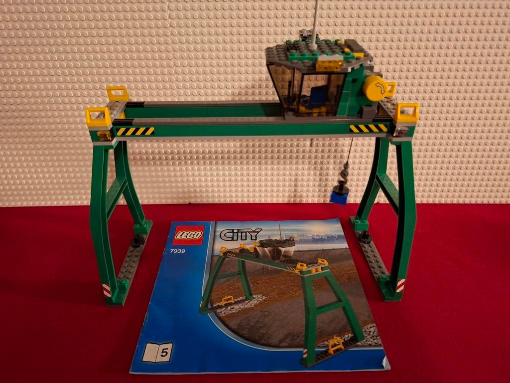 LEGO TREIN 7939 CONTAINER LAADSTATION, Kinderen en Baby's, Speelgoed | Duplo en Lego, Ophalen of Verzenden, Zo goed als nieuw