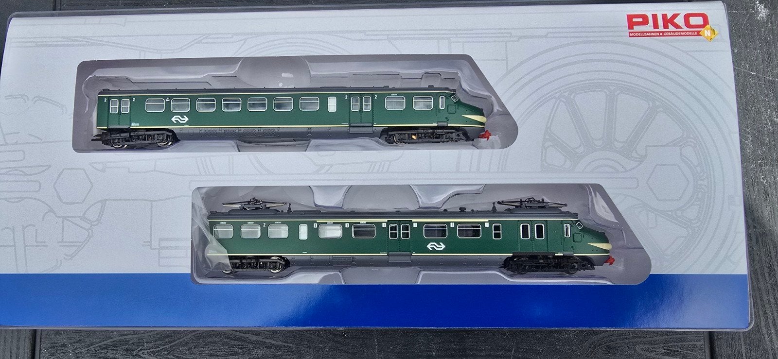 Piko 40284 hondekop groen met snor dcc sound top ovp!, Ophalen of Verzenden, Gelijkstroom, Locomotief, Piko