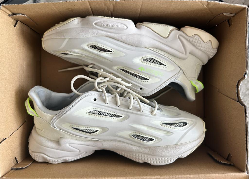 Adidas Ozweego sneakers - Gebruikt, Verzenden, Zo goed als nieuw