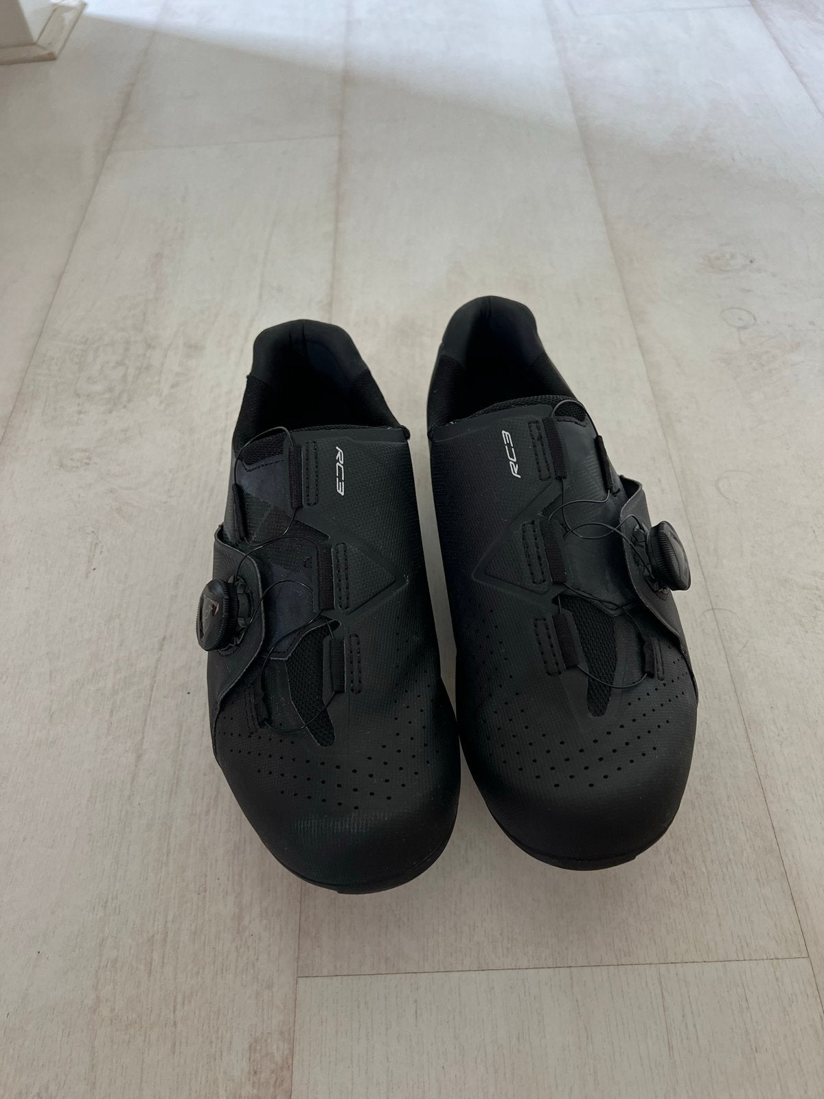 Shimano RC3 fietsschoenen maat 41 met overschoenen, Ophalen, Zo goed als nieuw, Kleding