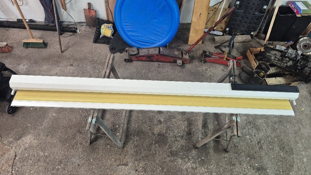ritscreen met zonnepaneel en afstandsbediening, Tuin en Terras, Zonneschermen, Ophalen, Elektrisch, Minder dan 250 cm, Zo goed als nieuw