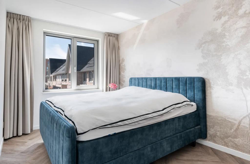 Boxspring 200 x 210 van Swiss Sense, Ophalen, Tweepersoons, Zo goed als nieuw, Overige maten
