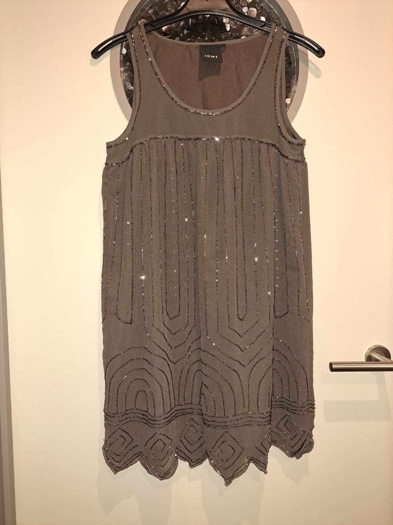 mouwloos jurkje, mt 36, ICHI, met glans pareltjes, Kleding | Dames, Bruin, Ophalen of Verzenden, Zo goed als nieuw, Maat 36 (S)