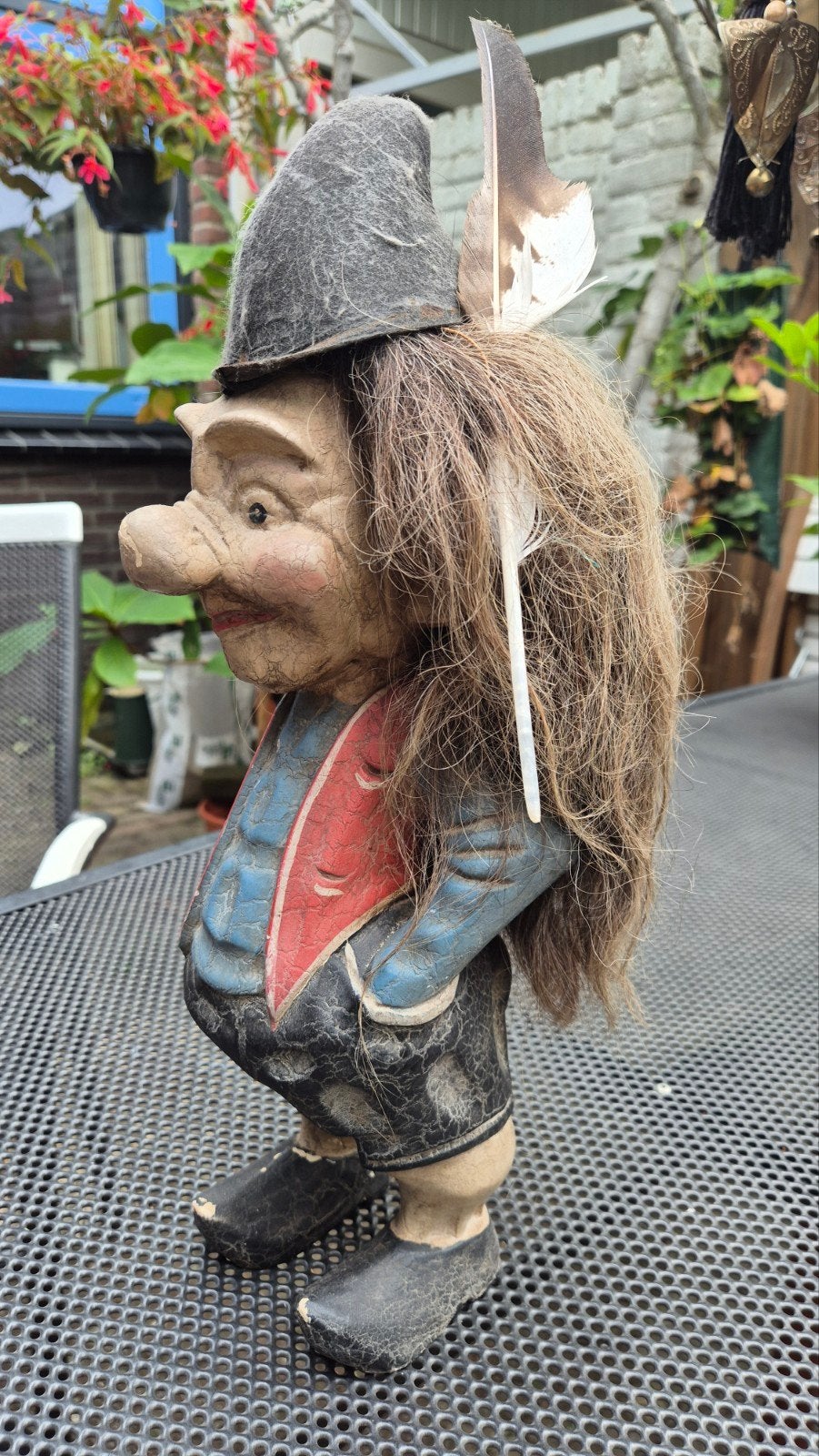 Vintage Troll Figuur met Hoed en Veren, Ophalen of Verzenden
