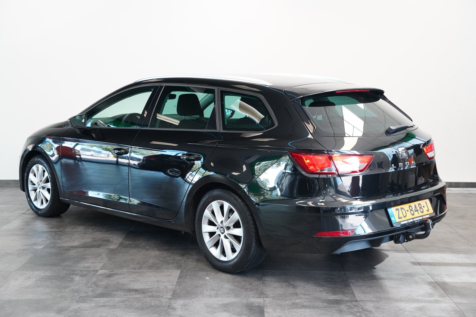 SEAT Leon ST 1.0 EcoTSI Style Business Intense Navigatie Cru, Stof, Gebruikt, Euro 6, Leon
