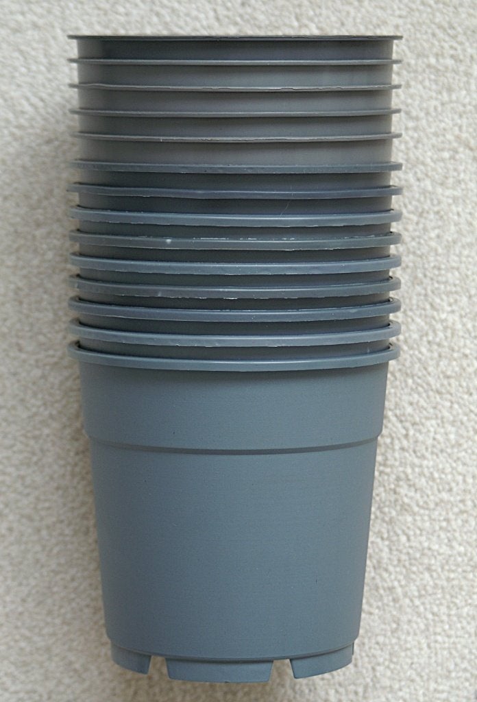 Binnenpotten, Tuin en Terras, Bloempotten, Kunststof, Gebruikt, Rond, Ophalen of Verzenden