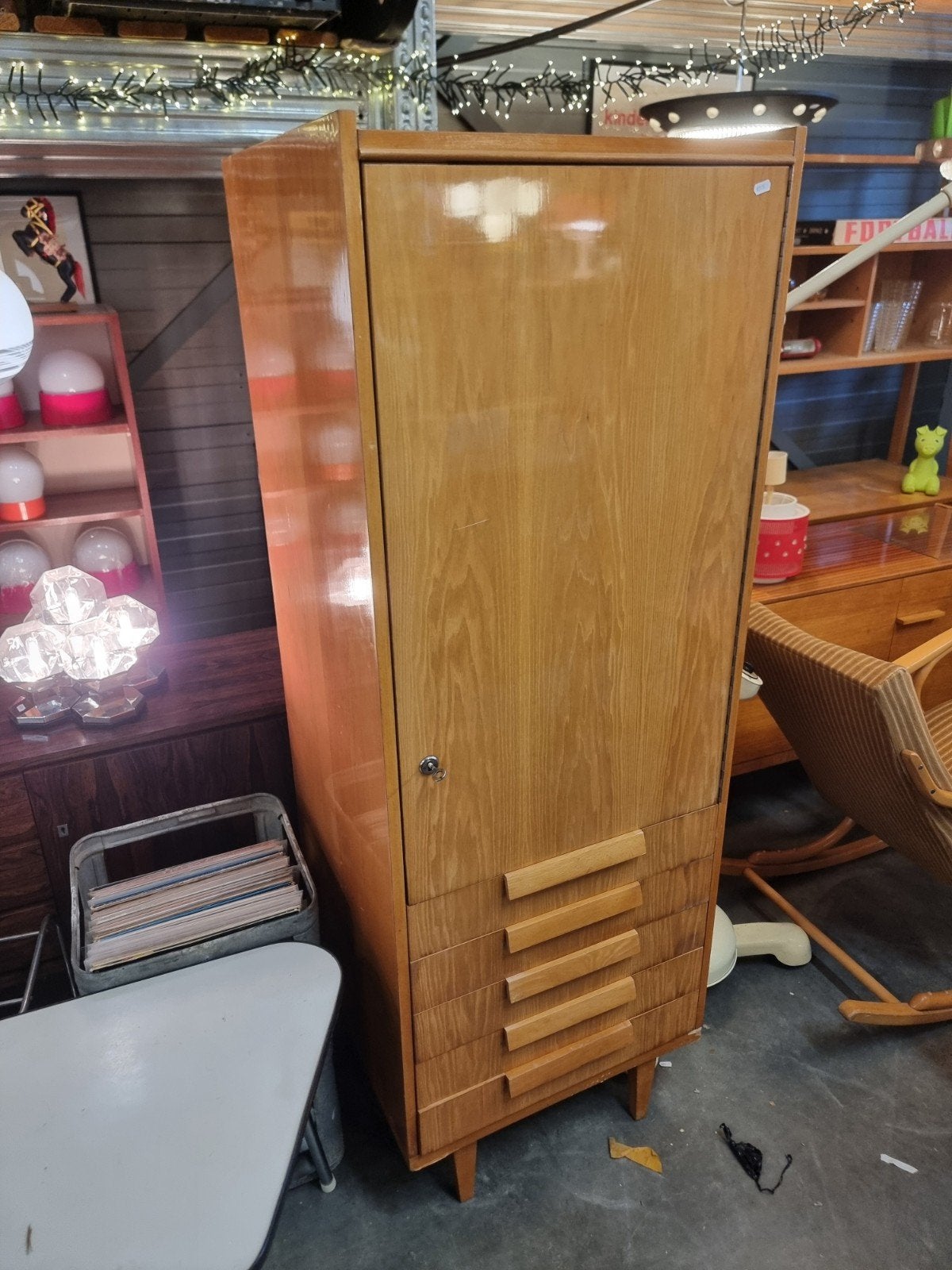 Vintage Wandkast met lades jaren 60