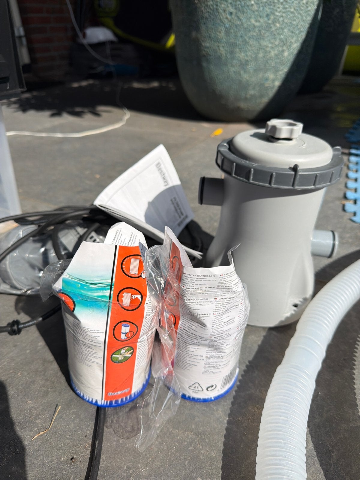 Bestway filterpomp inclusief cartridge en buizen, Ophalen, Zo goed als nieuw, Zwembadpomp