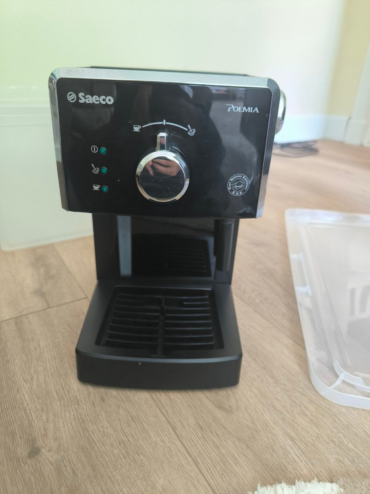 Saeco Poemia espressomachine, Witgoed en Apparatuur, Koffiezetapparaten, Gebruikt, Espresso apparaat, Ophalen of Verzenden, 1 kopje