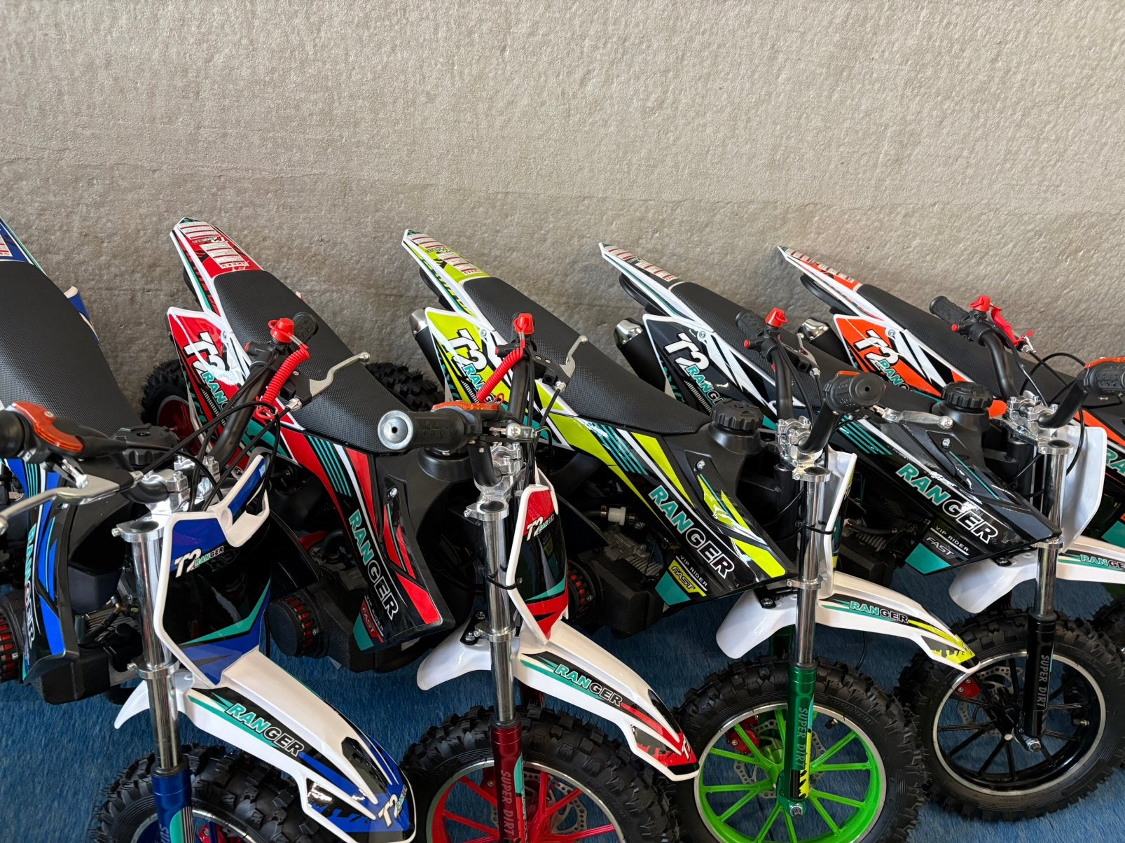 Nieuwe 49CC kinder crossmotor in 5 verschillende kleuren, Ophalen, Massakassa, Nieuw, Ranger