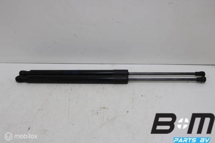 Set gasdrukveren achterklep VW Golf 7 GTI 5G6827550, Gebruikt