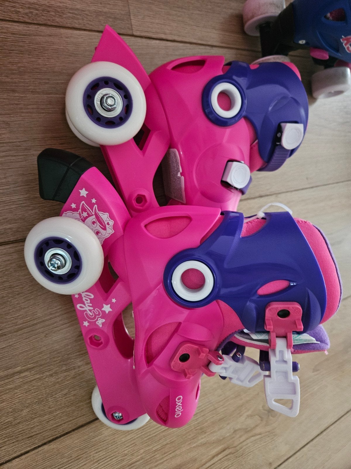 Roze verstelbare rolschaatsen voor kinderen, maat 26-28, Kinderen en Baby's, Speelgoed | Buiten | Rolschaatsen, Ophalen, Verstelbaar
