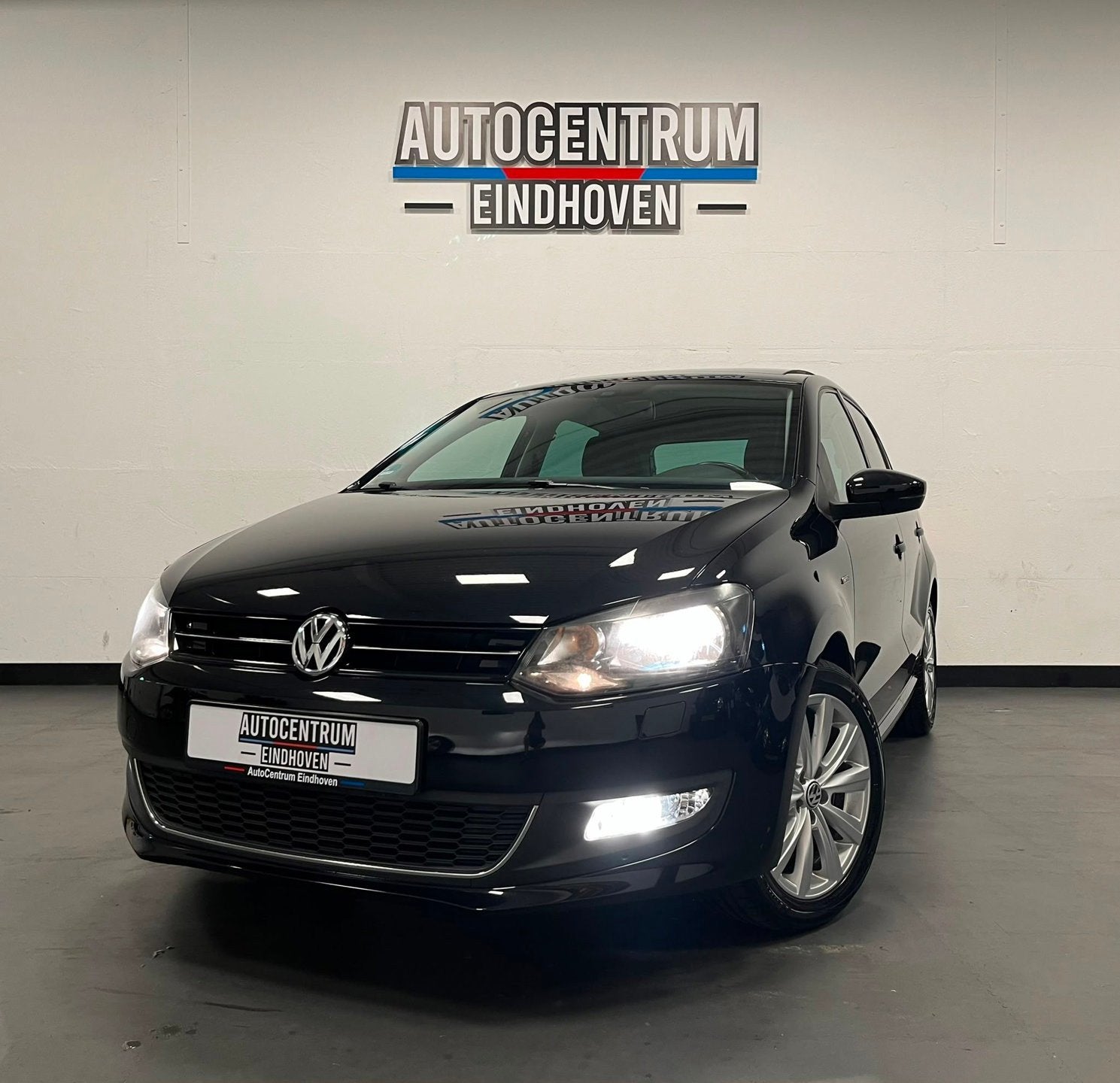 Volkswagen Polo 1.2 Match PANO/WEINGKM/LANGE APK, Auto's, Volkswagen, Voorwielaandrijving, 967 kg, Gebruikt, Zwart