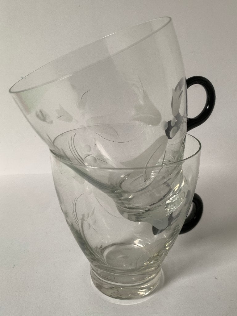 3 Vintage glazen theekopjes met zwarte oren, Ophalen of Verzenden