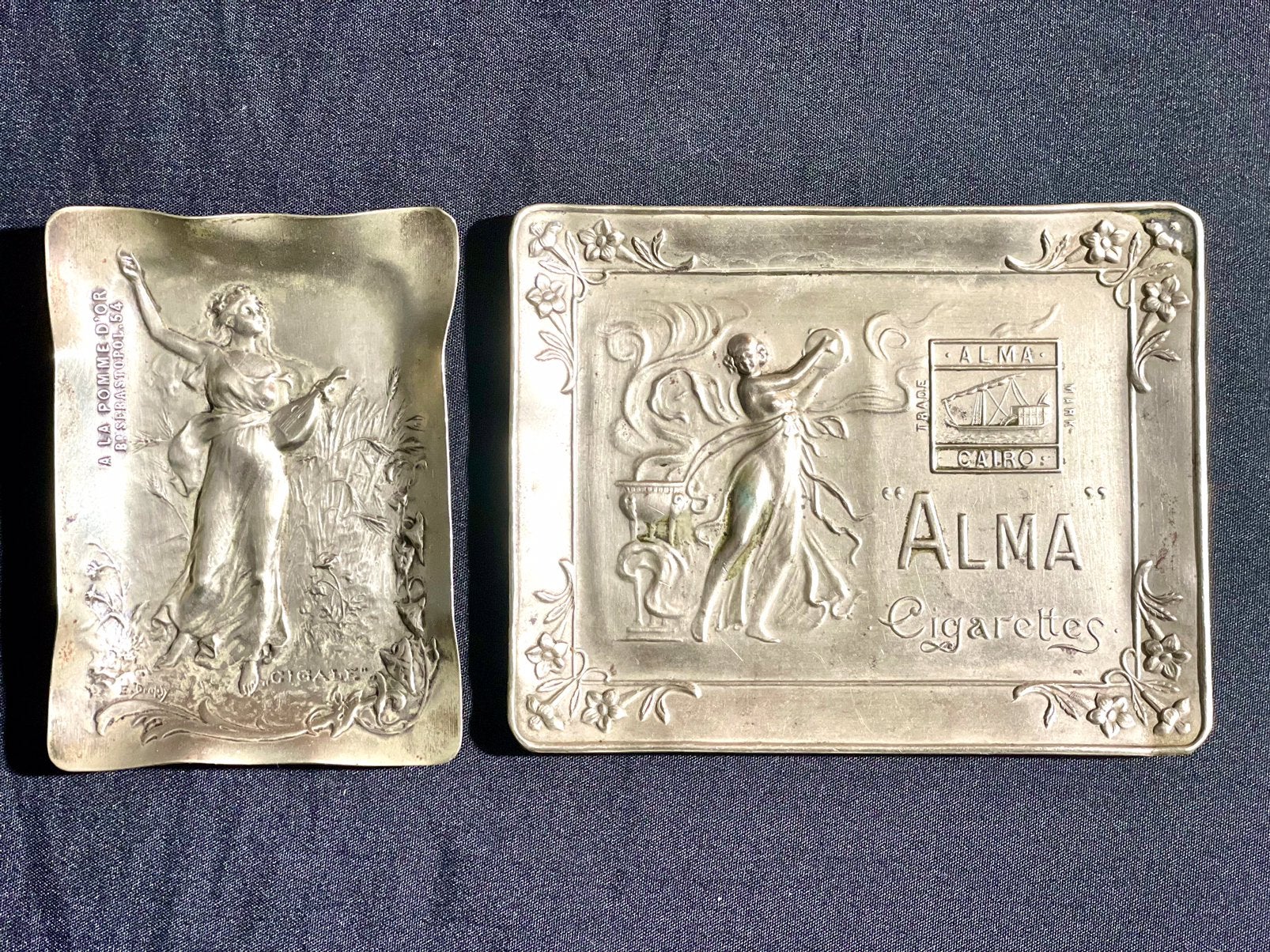 Antieke Alma Cigarettes Asbakken - Art Nouveau Stijl, Verzamelen, Ophalen of Verzenden, Gebruikt, Asbak