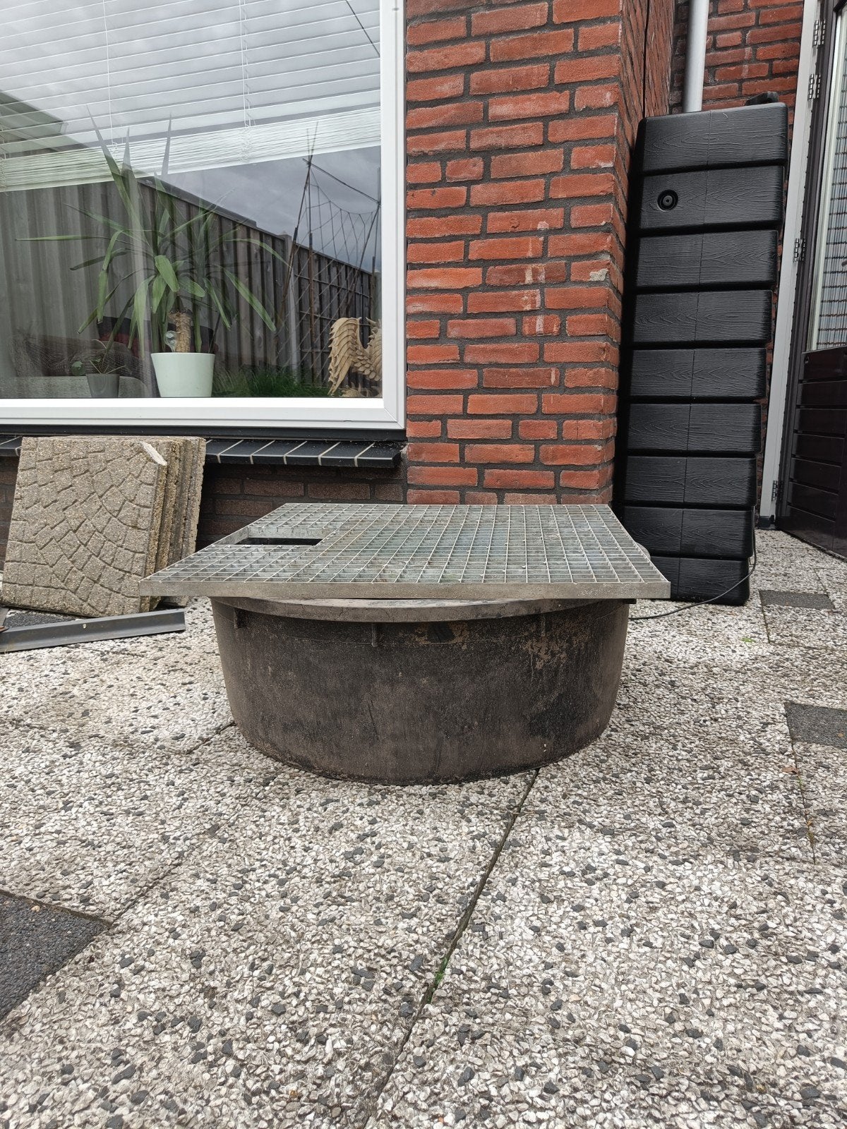 Vijverbak 88 cm + Ubbink rooster, Ophalen
